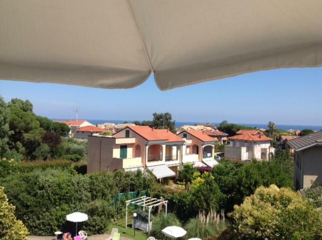 Villa Paola Loano Buitenkant foto